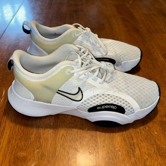 Nike SuperRep Go 2 'White Pure Platinum Black' - Picture 2 of 6
